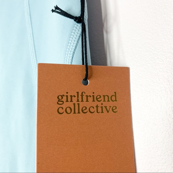 Girlfriend Collective Compressed Cropped Leggings in Sky - Picture 12 of 13